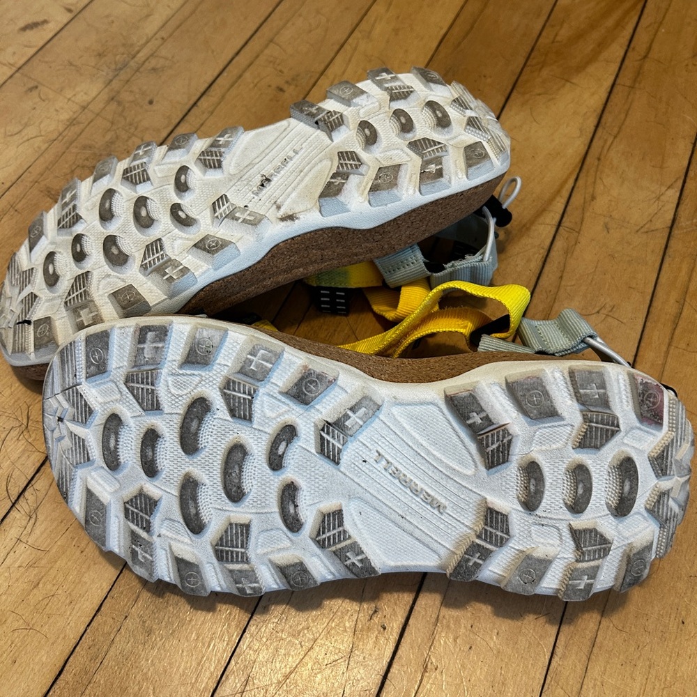 Women’s Merrell Multi-Color Sandals - Picture 2 of 3
